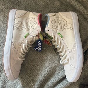 Vans Lizzie Armanto Ivory Sk8-Hi High-Top Sneakers with Sesame Street Embroidery